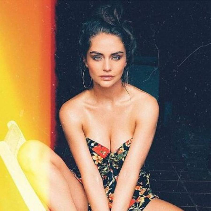 Se fueron de fiesta y lo enamoró: La infartante modelo paraguaya que conquistó a Chicharito Hernández   