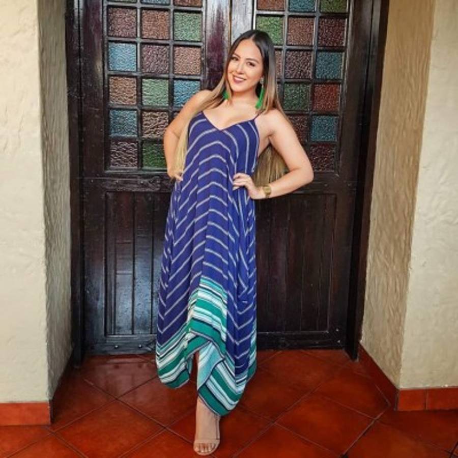 ¡Ardiente! Esposa de jugador salvadoreño enciende las redes sociales con sus picantes fotos