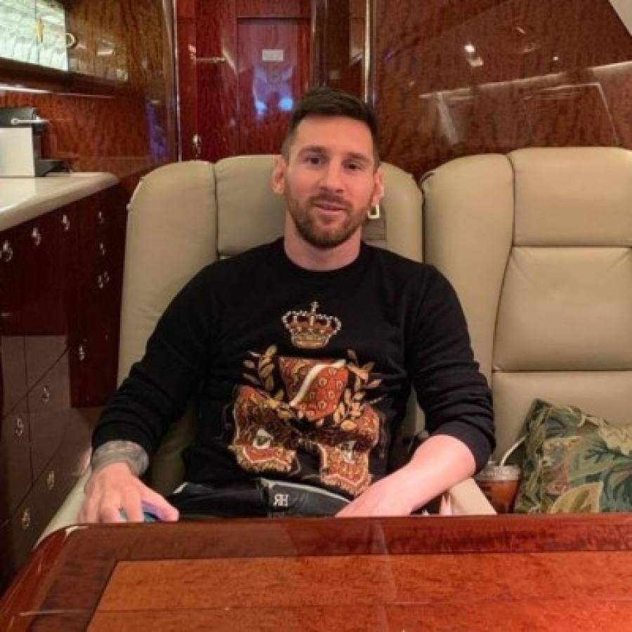 El costoso avión que Messi puso a disposición de la selección de Argentina: Con ducha y cocina
