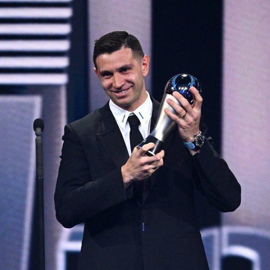 Las mejores fotos del The Best: Messi no paraba de sonreír al ver a sus compañeros y el futbolista que lloró; ¿y Laporta?