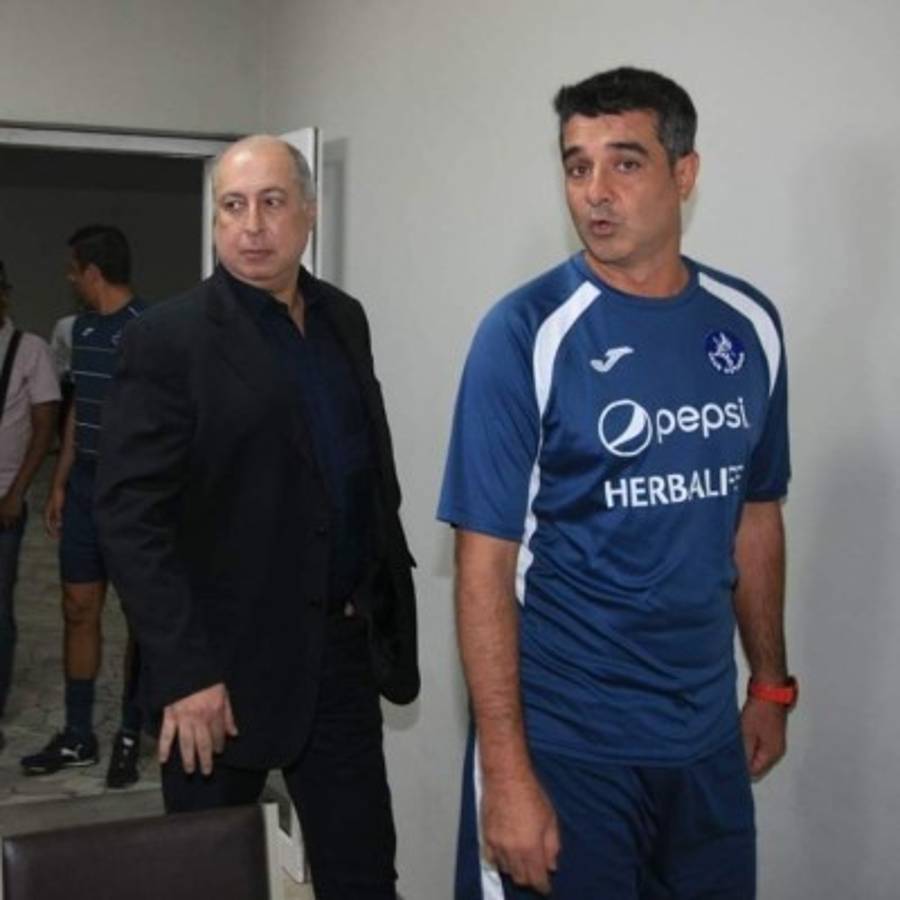 Incertidumbre en Motagua: Medio equipo sin contrato, el futuro de Diego Vázquez y los refuerzos que ya suenan