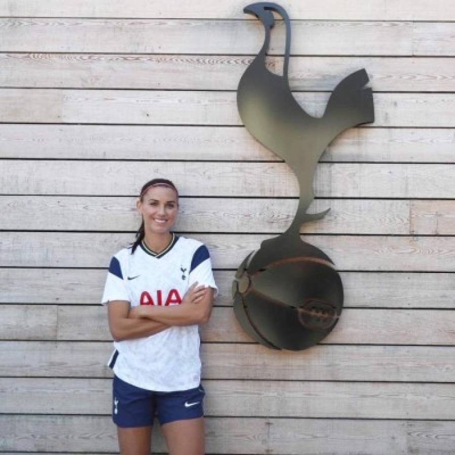 Así es la nueva vida de Alex Morgan en el Tottenham: Deslumbra en los entrenos y cuida a su hija