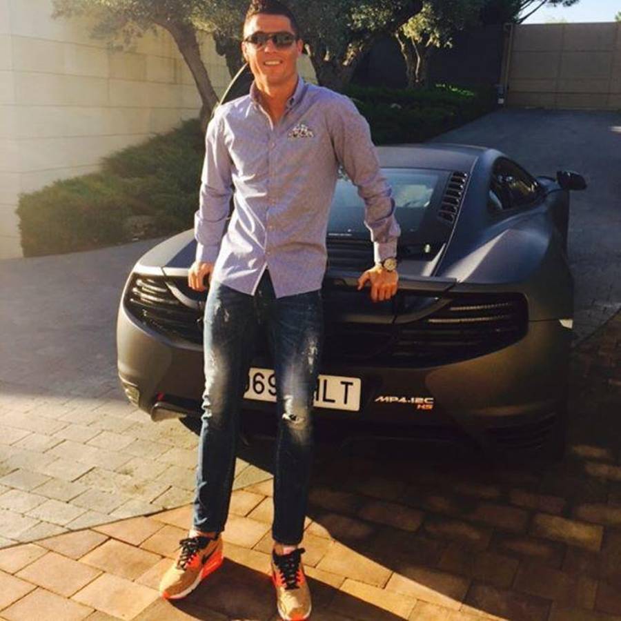 ¡Muestran el garaje completo! Así es la impresionante colección de autos de Cristiano Ronaldo: Los tiene todos
