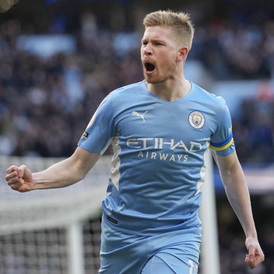 Salah renovó y supera a Cristiano Ronaldo: Cambios en el top-10 de los futbolistas mejor pagados del mundo