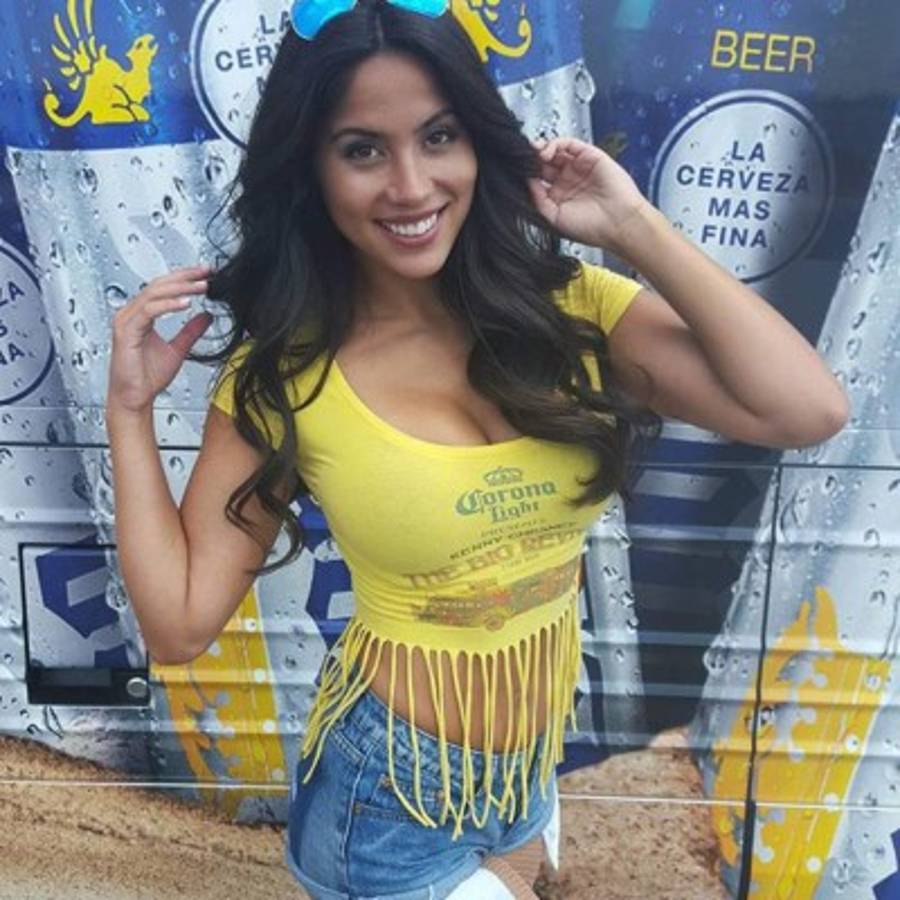 Las espectaculares fotos de las 'Ring-Girls' de la pelea McGregor-Mayweather