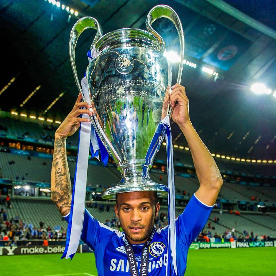 Real Madrid descarta ficharlo y la nueva baja; se retira por no encontrar equipo y la decisión del hermano de Mbappé