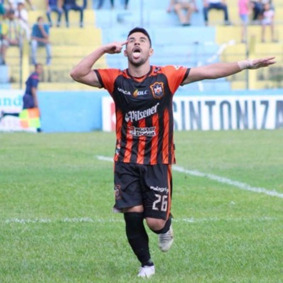 Mercado Centroamérica: Legionario regresa a El Salvador, Municipal con fichaje y catrachos son noticia en Costa Rica