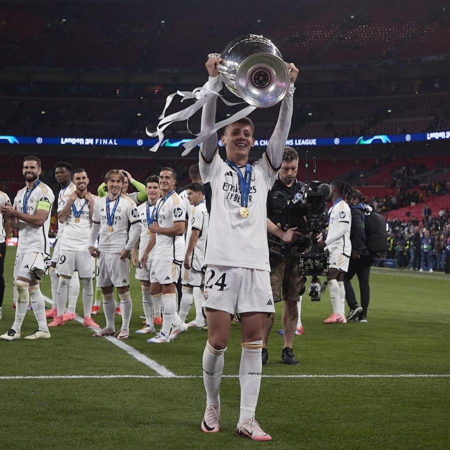 El amuleto de Real Madrid para ser campeón de Champions, mensaje de Benzema a Vinicius e inesperado beso a Kroos