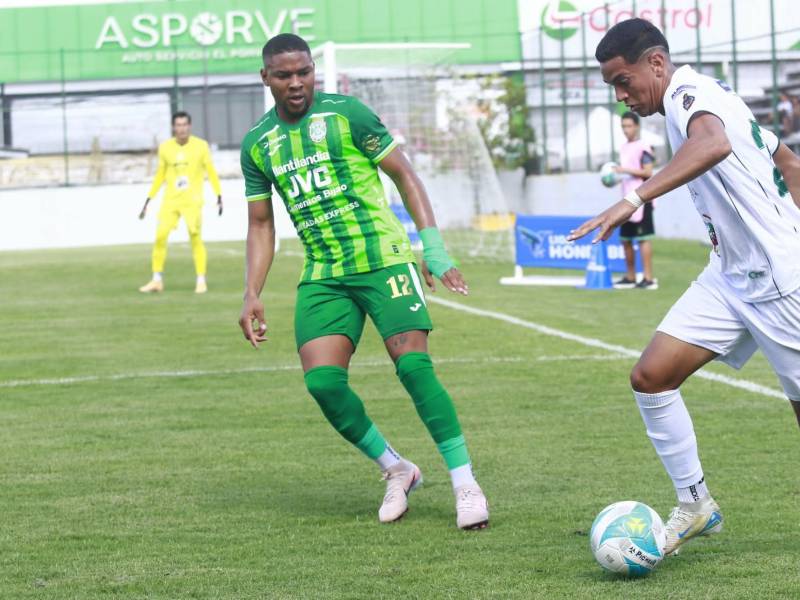 Yeison Mejía arrancó en el 11 titular del Marathón ante Platense en Puerto Cortés.