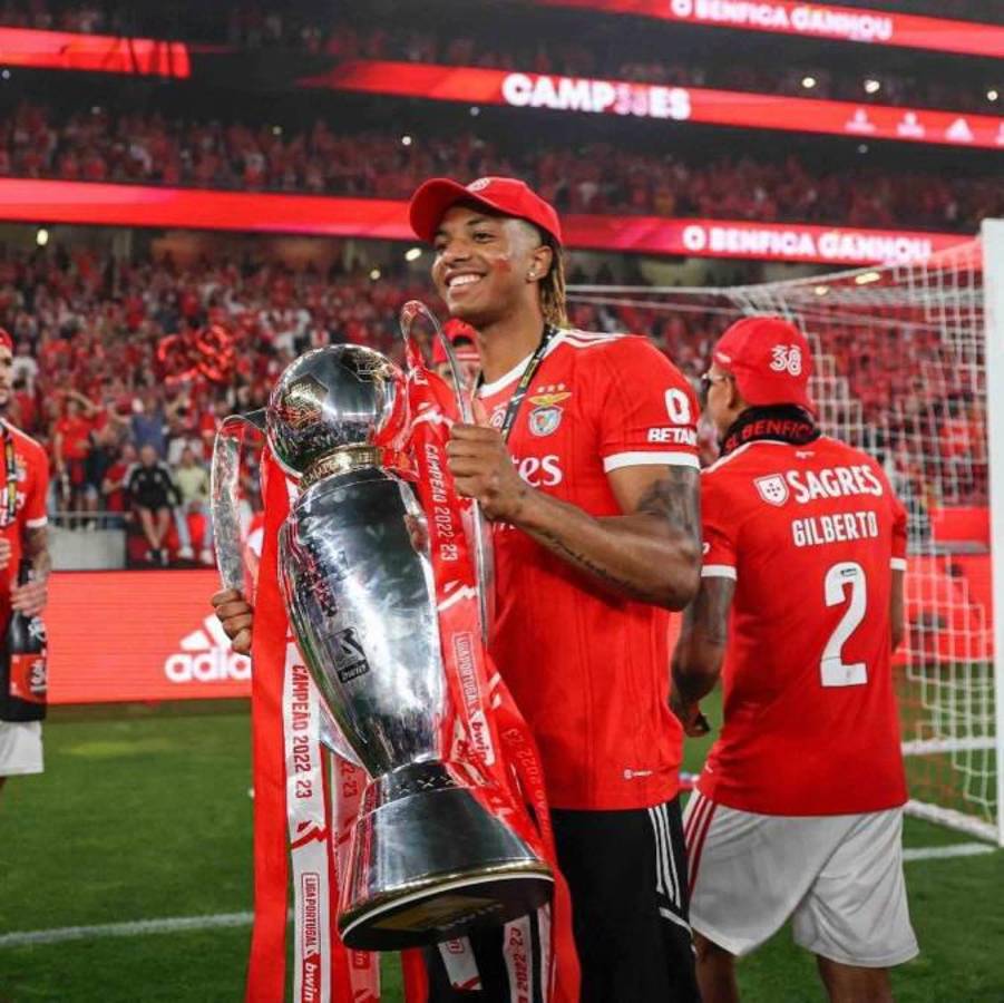 La revolución del PSG sorprende al mercado y cierra cinco fichajes tras la salida de Messi ¿y Mbappé?