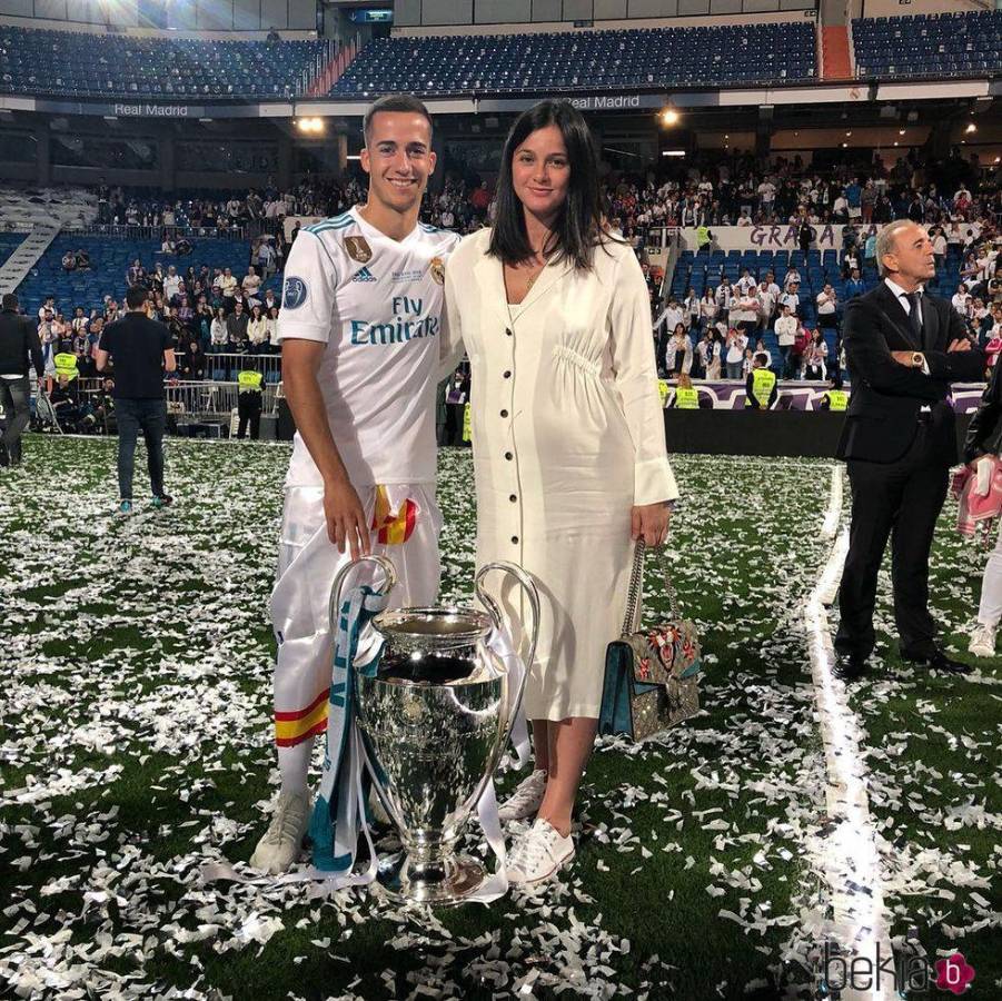 Las novias de los cracks del Real Madrid y Liverpool ¿Conocen a la discreta y devota mujer de Salah?