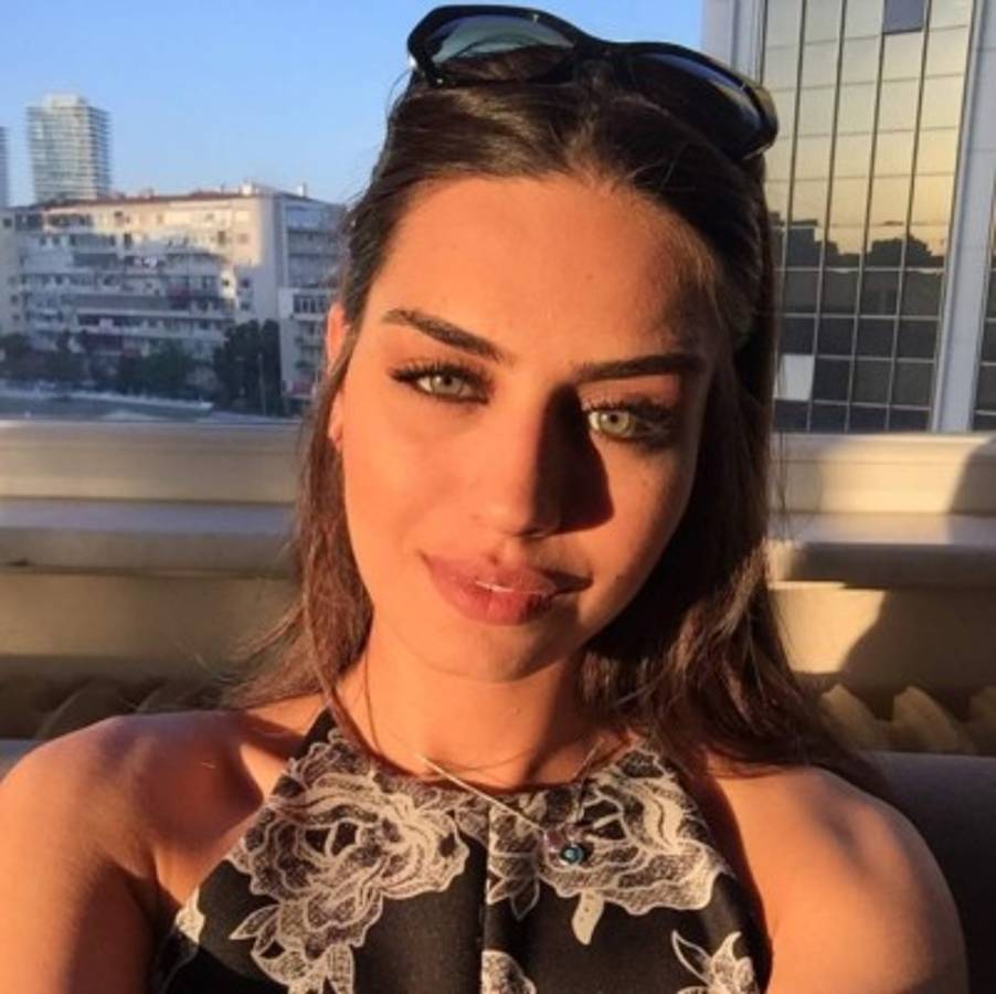 Mesut Ozil 'conquista' a Amine Gülse, la 'Irina Shayk' de Turquía