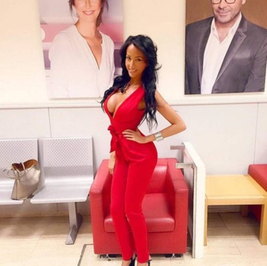 Las mejores fotos de la explosiva novia de Jesé, futbolista del PSG