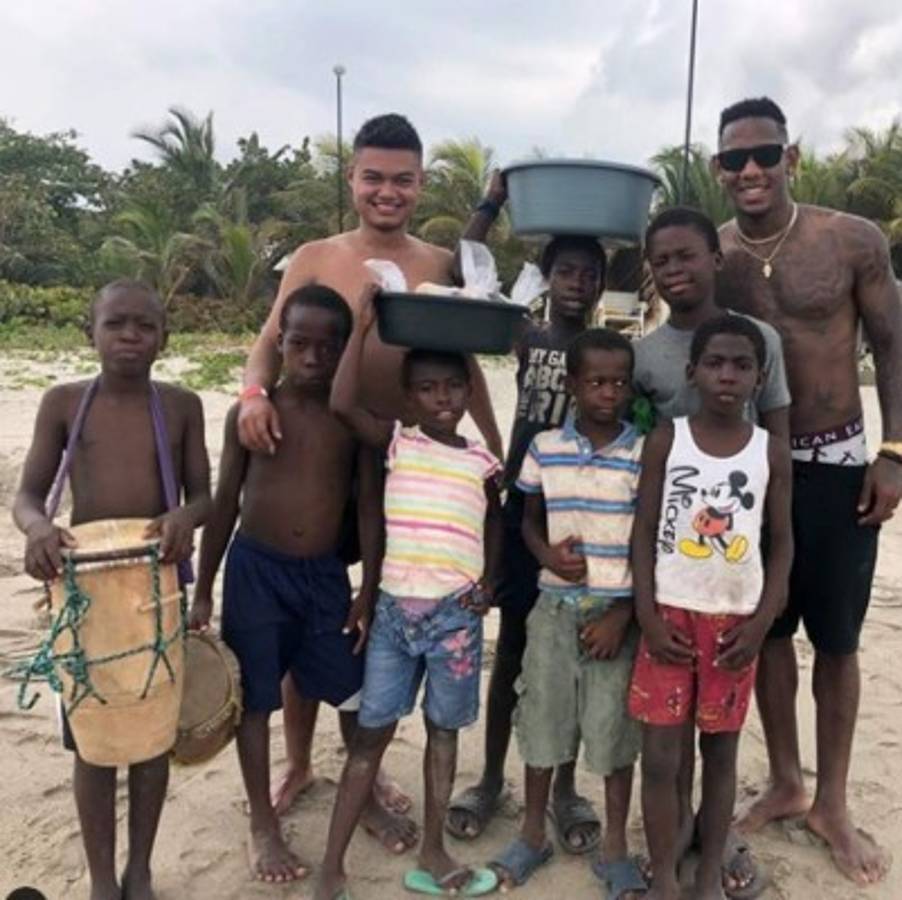 David Suazo, Quioto, Elis y otros... La vida con ciertos lujos de los hondureños