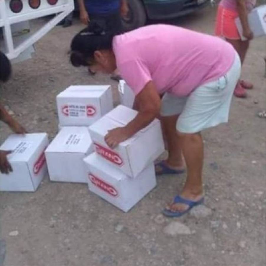 Sicarios del Cartel del Golfo en México reparten alimentos por la emergencia del coronavirus