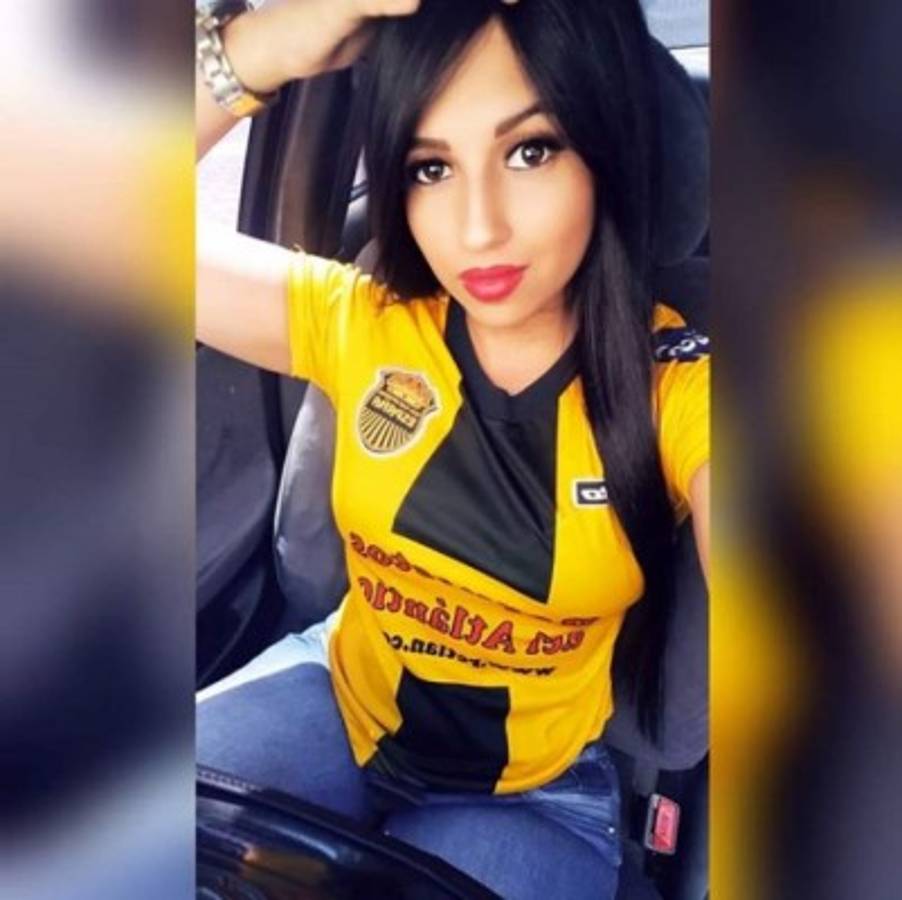 ¡Bellezas aurinegras! Ellas son las aficionadas más lindas del Real España