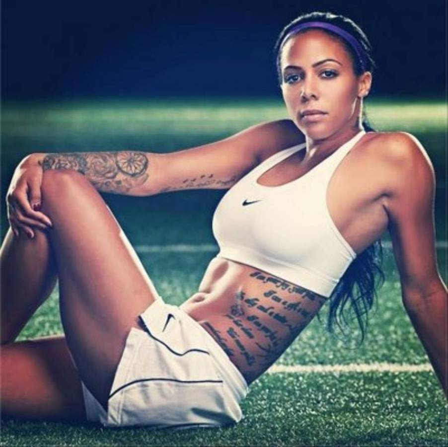 Las mujeres deportistas con los tatuajes más sexis