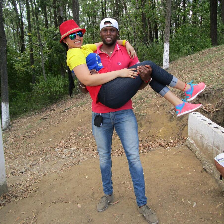 Yustin Arboleda estuvo cerca de jugar en la Serie A italiana y recordó la guerrilla colombiana, así es la vida del delantero que se perfila para el Honduras vs México