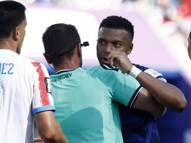Mbappé rompe a todo Paraguay con la frase más hiriente: Las manos en la mie...