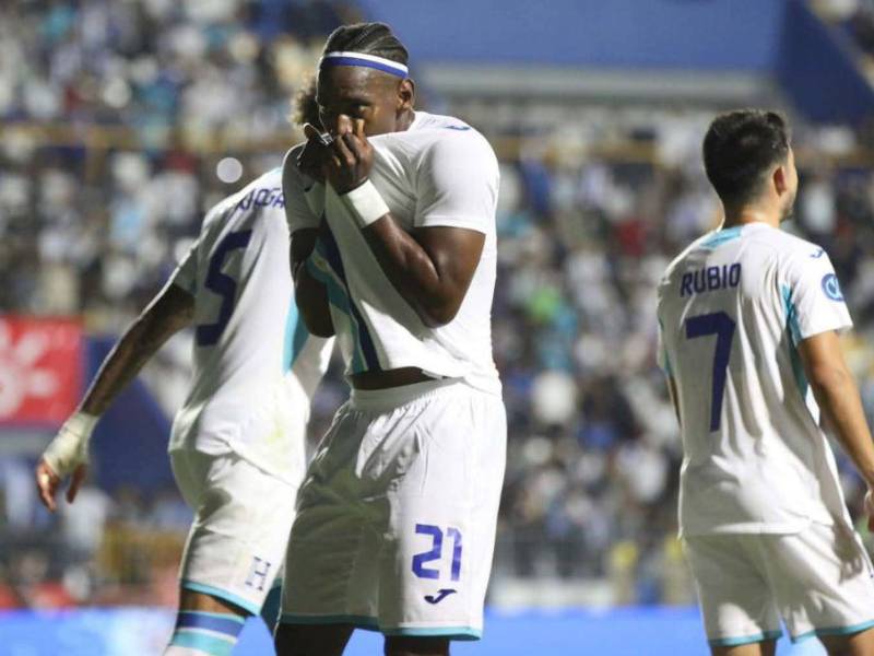 Rueda lo borró, volvió y marcó tras 913 días: así fue gol de Bryan Róchez ante Surinam