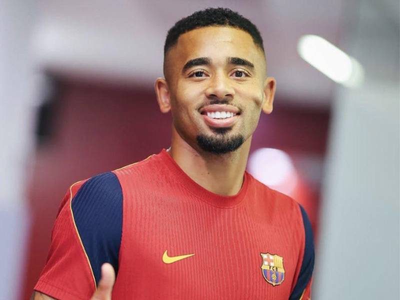 Gabriel Jesús ya sabe el número que utilizará en el FC Barcelona.