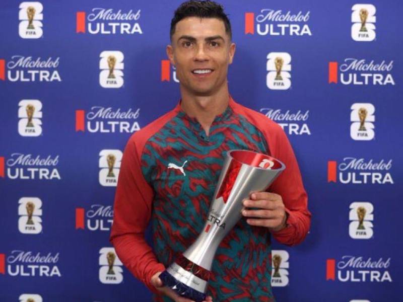 Cristiano Ronaldo marcó dos goles en el Mundial 2026 ante Uzbekistán.