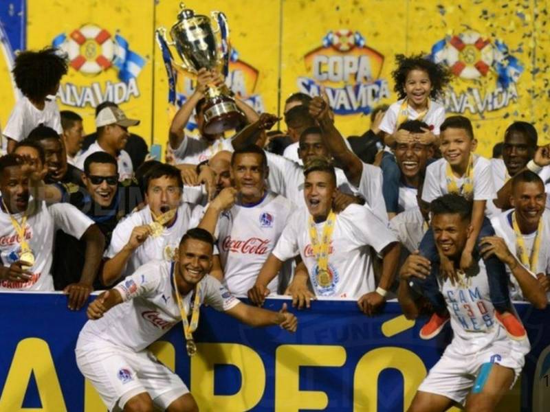 Técnico tricampeón con el Olimpia regresa a los banquillos y apuntan a un gran proyecto
