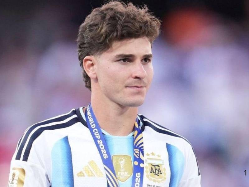 Julián Álvarez da la cara tras perder la final y rompió el silencio al llegar a Argentina