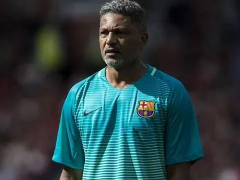 Oficial: Exfutbolista de Barcelona y asistente de Mourinho dirigirá al Juticalpa