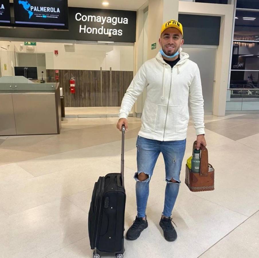 EL MERCADO: Dejó Olimpia y fichó por Motagua; Pedro Troglio tiene nuevo lateral y Olancho FC se sigue reforzando