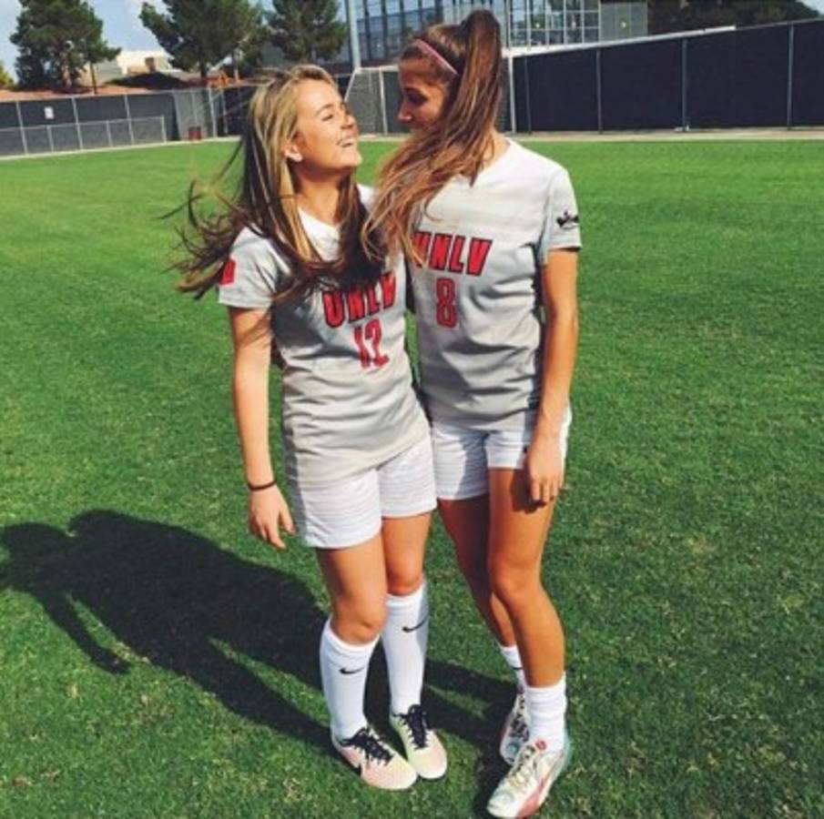 Paige Almendariz, la futbolista estadounidense que cautiva Instagram con su belleza