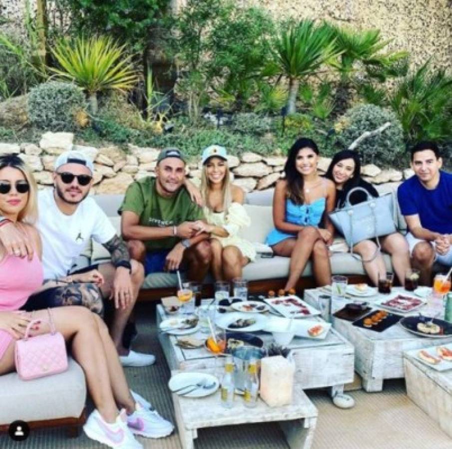 Wanda Nara enseña sus curvas: así son las vacaciones junto al portero Keylor Navas y su esposa