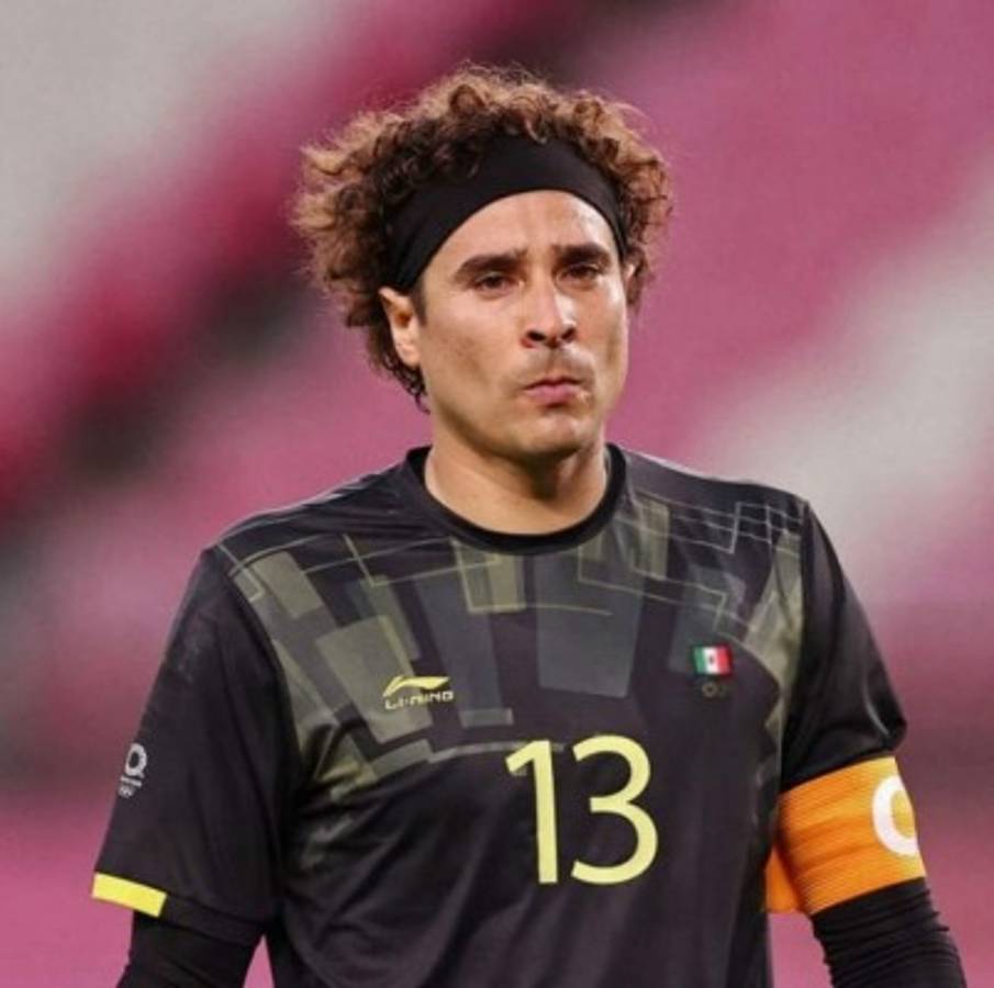 No se vio en TV: Así fue el drama de los penales, la euforia de Dani Alves y el llanto mexicano