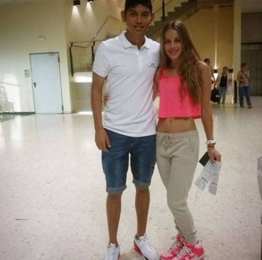 FOTOS: Ellas son las mujeres más bellas de los futbolistas mexicanos