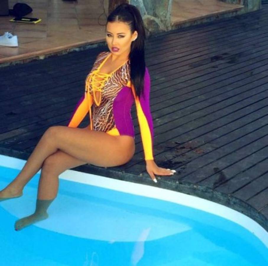 La exhuberante modelo fanática de Real Madrid que se derrite por Sergio Ramos