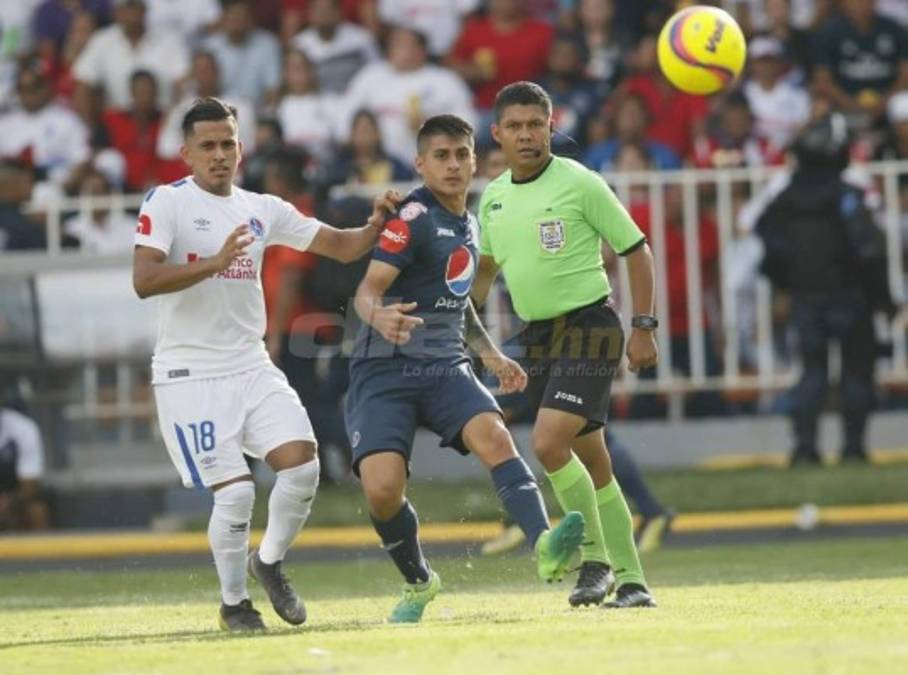 Análisis táctico: Motagua forzó los duelos individuales ante el desorden posicional de Olimpia