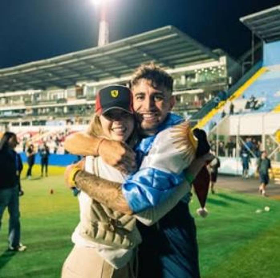 La historia de amor de Agustín Auzmendi con Cecilia García: así lo flechó la hondureña y hoy recibieron el mejor regalo de sus vidas