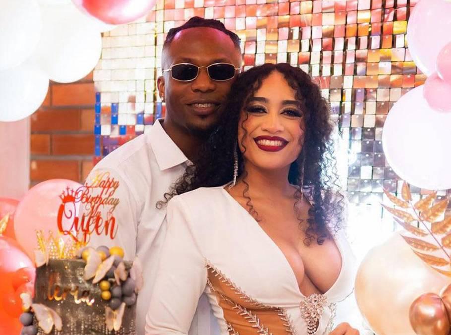 Árbitra y graduada: Sensual bailarina sorprende al revelar noviazgo con futbolista hondureño