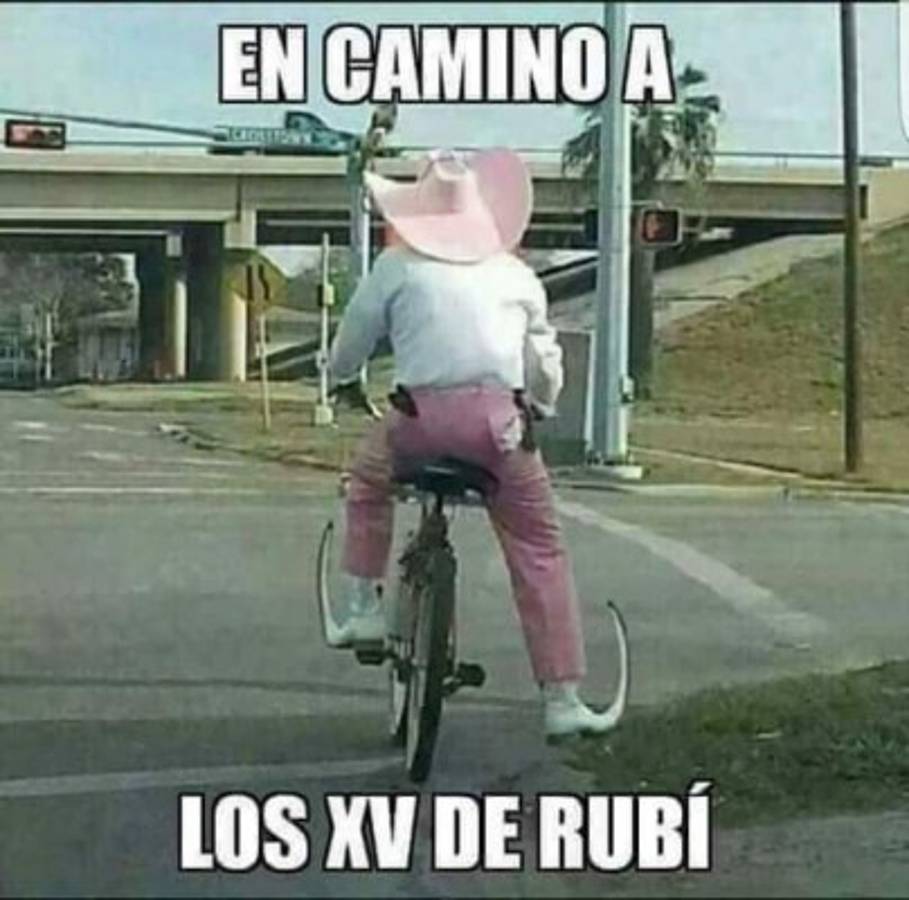 ¡QUÉ CRUELES! Los memes hacen de las suyas en la fiesta de los XV de Rubí