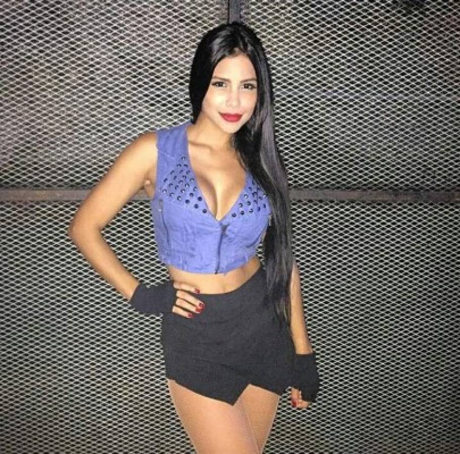 La bella presentadora deportiva Mary Gaby Sealy