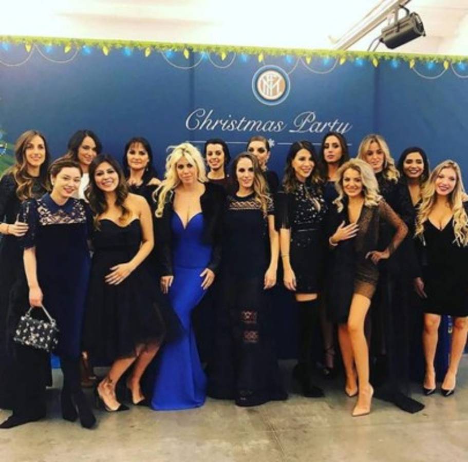 UUUFFF: Las deslumbrantes fotos de Wanda Nara en la cena navideña del Inter de Milan