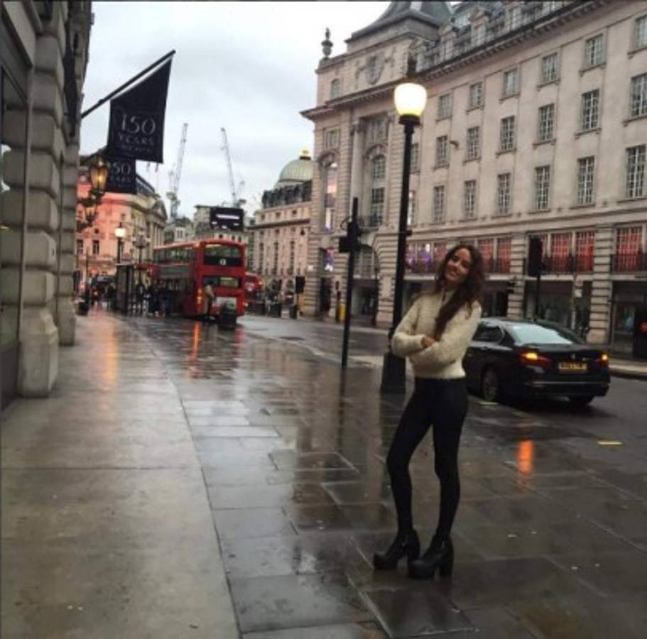 ¡Doctorcita! Flamante fichaje del AC Milán y su bella novia Irene González