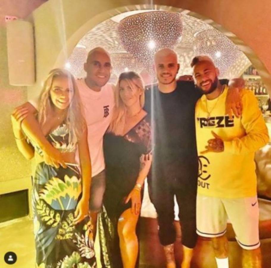 Wanda Nara enseña sus curvas: así son las vacaciones junto al portero Keylor Navas y su esposa