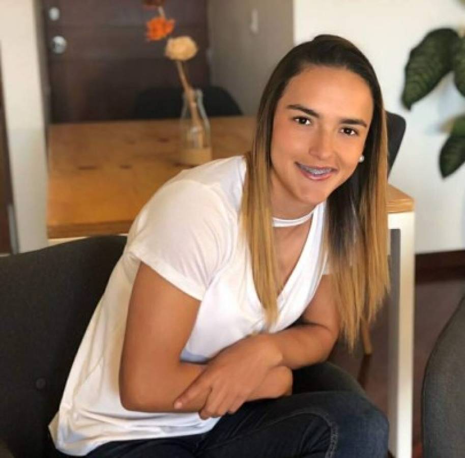 Melissa Herrera, la hermosa futbolista tica que buscará brillar en Francia