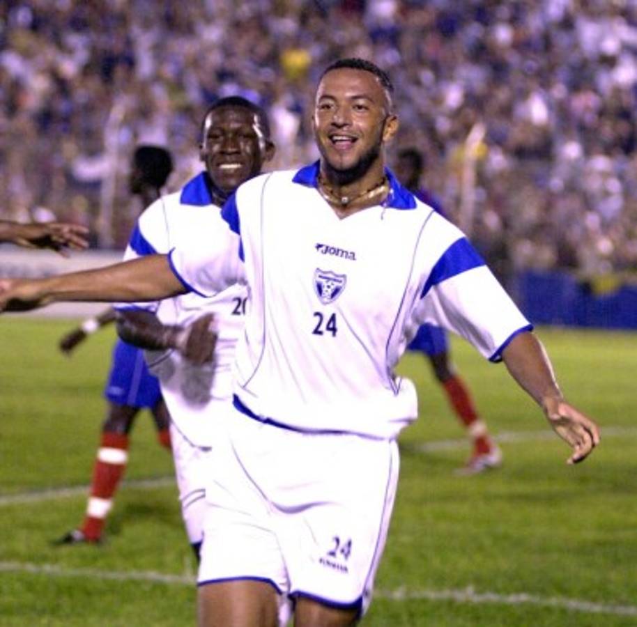 FOTOS: Desde 1970, así ha sido la evolución de la camiseta de la selección de Honduras