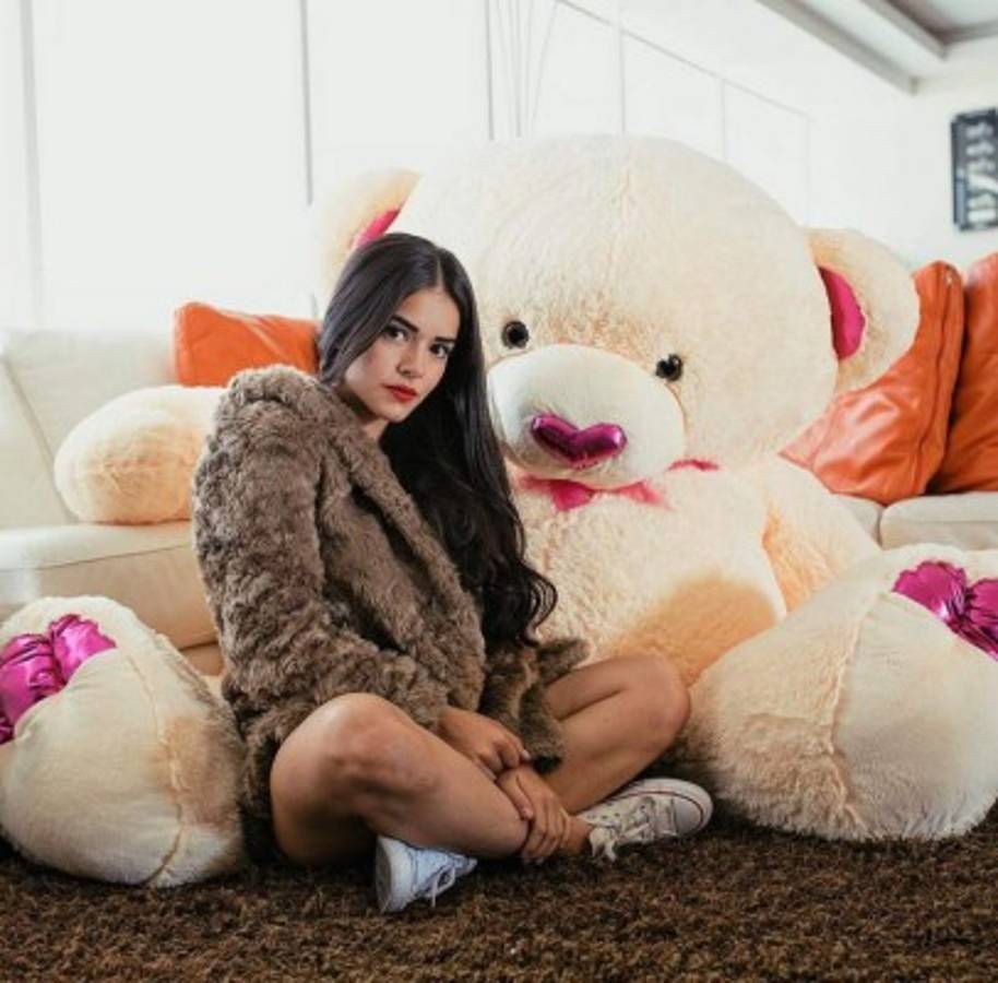 Andrea Morales, la novia del mexicano 'Chofis' López que arrasa en redes