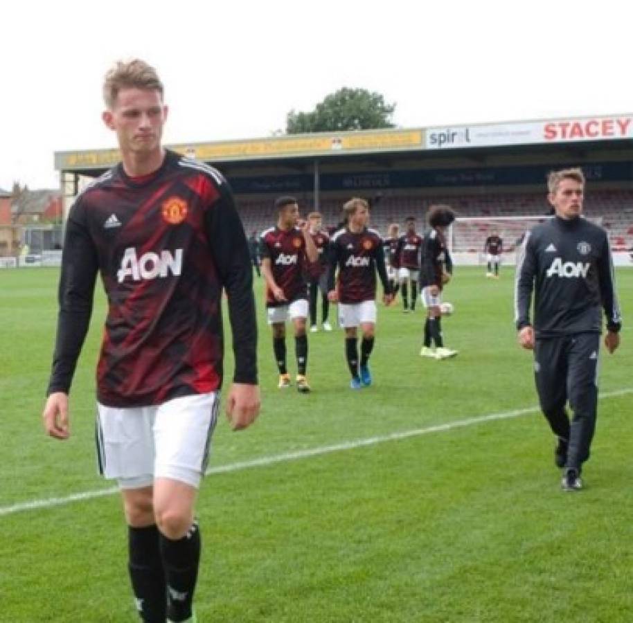 Admirable: Max Taylor fue convocado con el Manchester United luego de superar un cáncer testicular