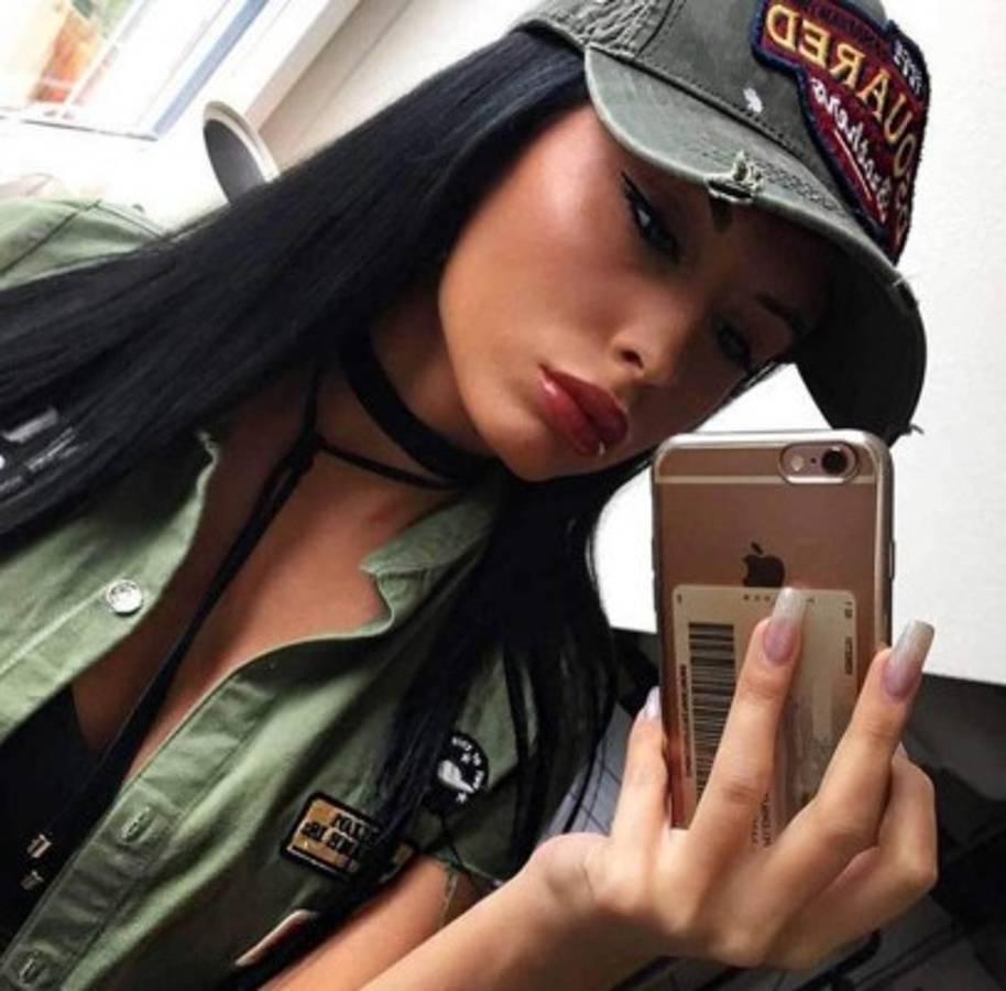 ¡HOT! La explosiva esposa del jugador holandés de la Roma Rick Karsdorp