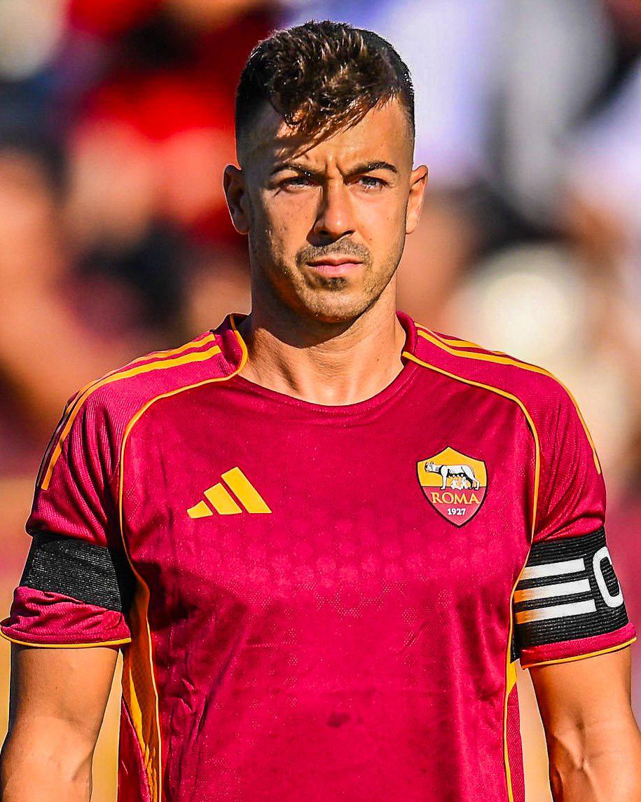 8 jugaron en el Real Madrid: los 30 cracks que buscan club tras el mercado