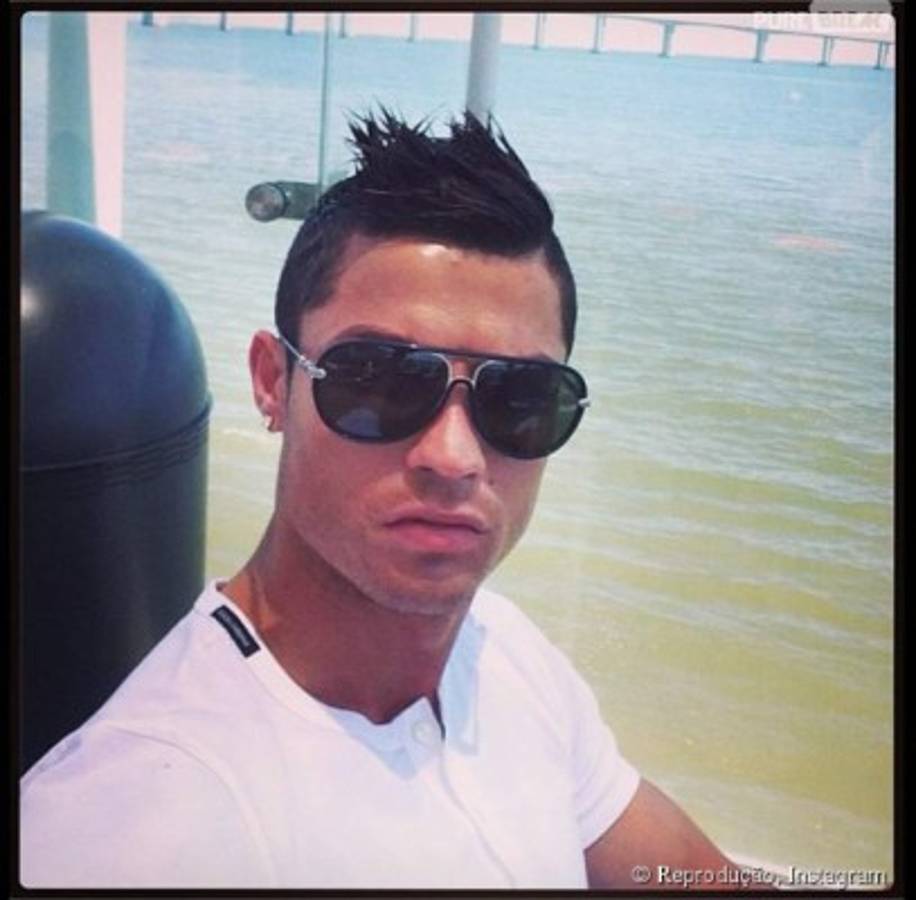 FOTOS: Así ha hecho Cristiano Ronaldo del Selfie una moda mundial